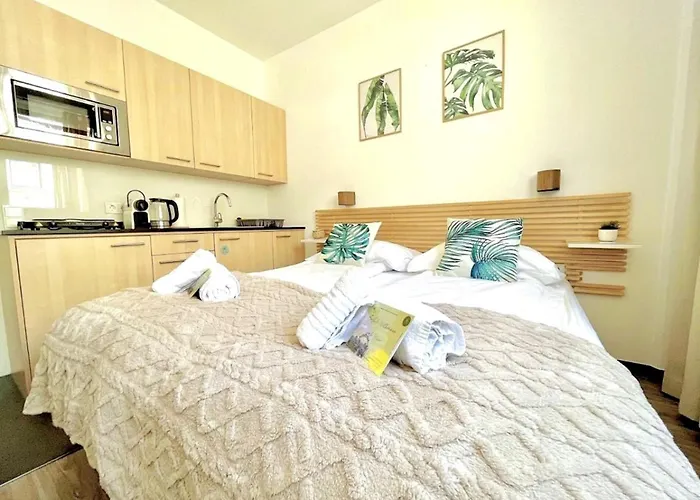 4youhomes - In Station District